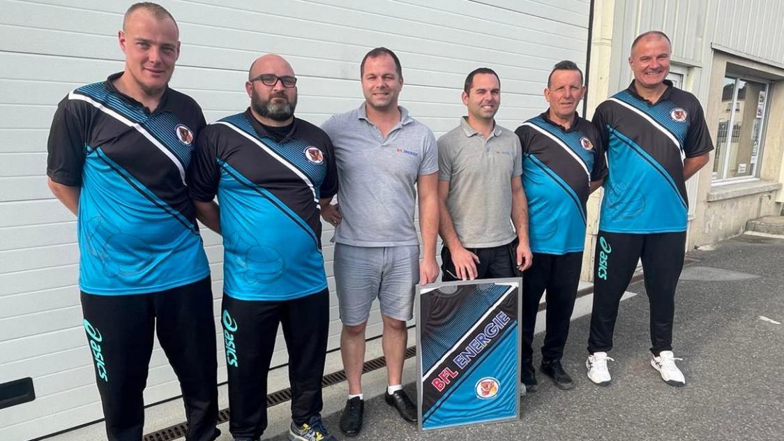Tenue de petanque on sale